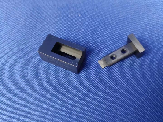 Kesesuaian Konektor USB Tipe-C dan Rakitan Kabel - Gambar E-3 Referensi Kekuatan Kunci Pas Perlengkapan Uji Kontinuitas